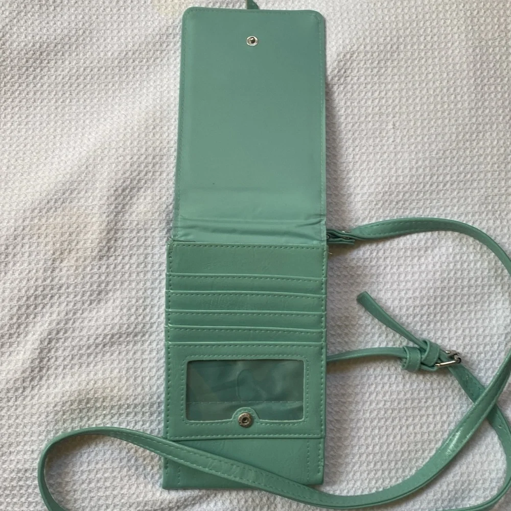 Tiffany blue. Cross body card holder - Picture 2 of 6